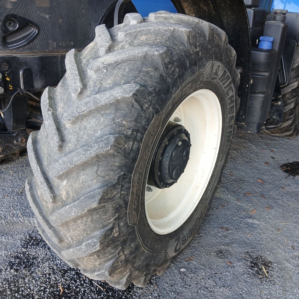 Tracteur NEW HOLLAND T7.210 AC - photo slide 9