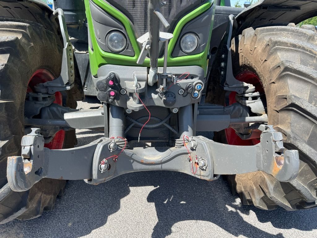 Tracteur FENDT 716 power - photo slide 16
