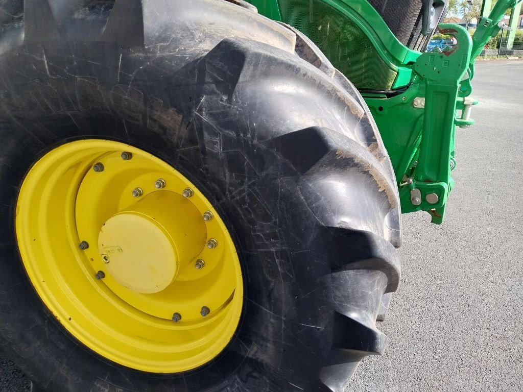 Tracteur JOHN DEERE 6195R - photo slide 10