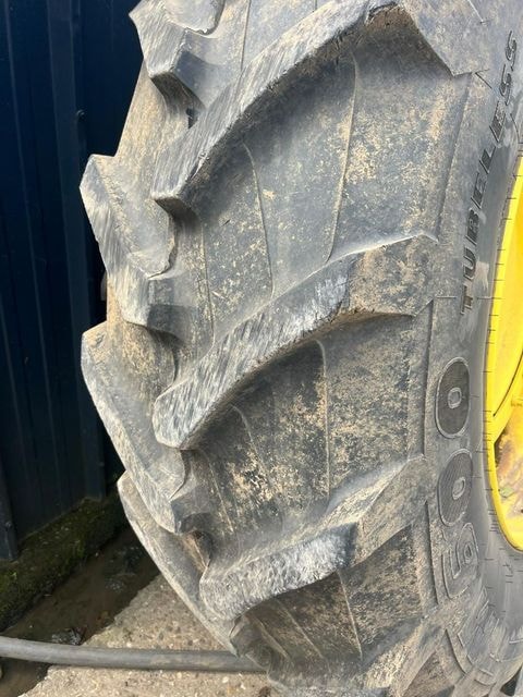 Tracteur JOHN DEERE 6155R - photo slide 5