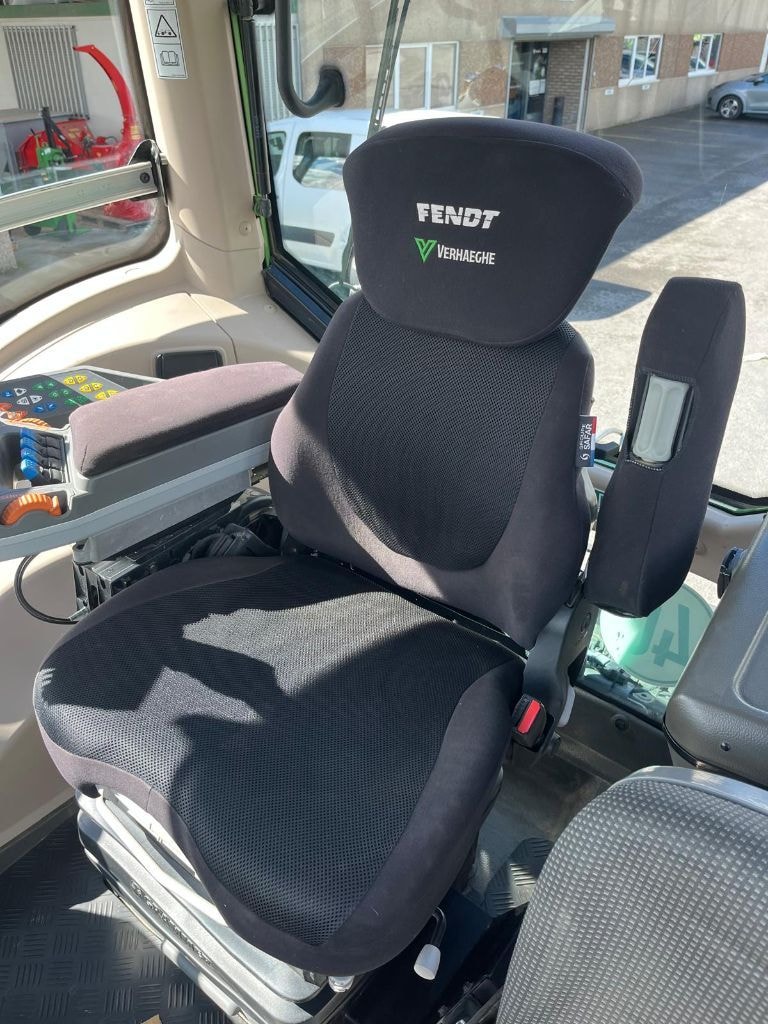 Tracteur FENDT 826 S4 Profi + - photo slide 24