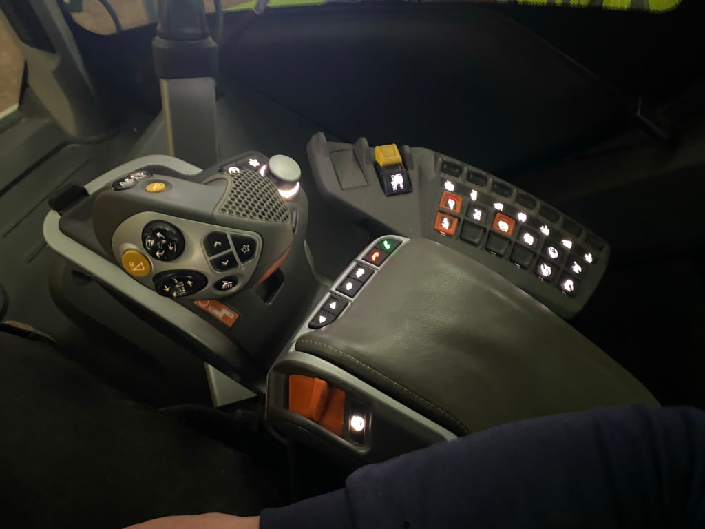 Ensileuse CLAAS JAGUAR 960 - photo slide 24