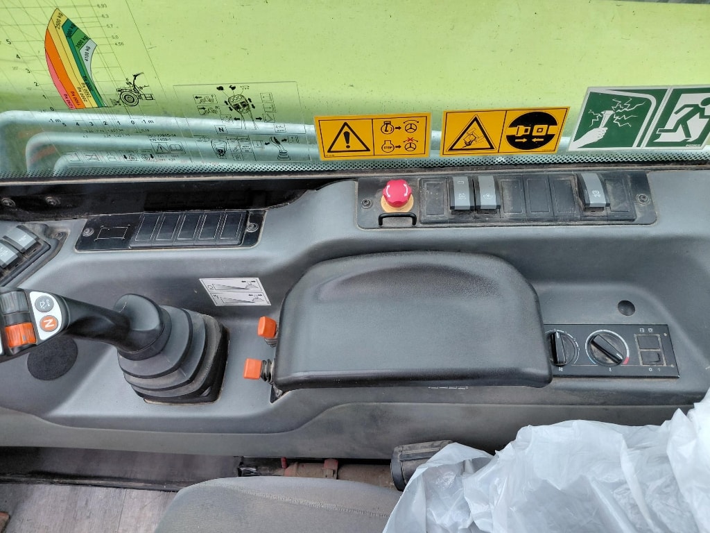 Telescopique CLAAS SCORPION 741 VARIPOWER - photo slide 12