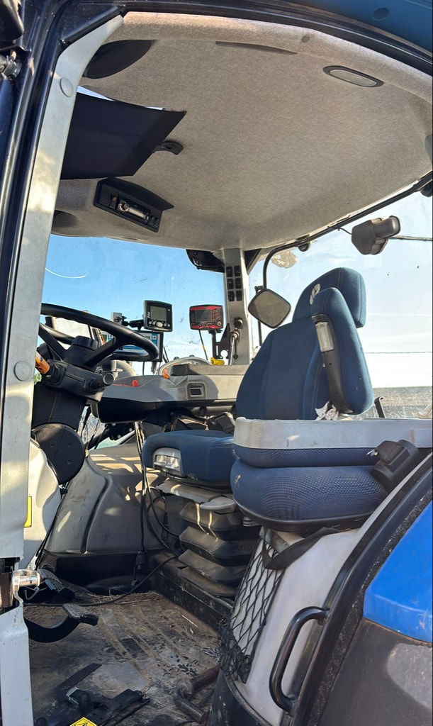 Tracteur NEW HOLLAND T5.120 - photo slide 13