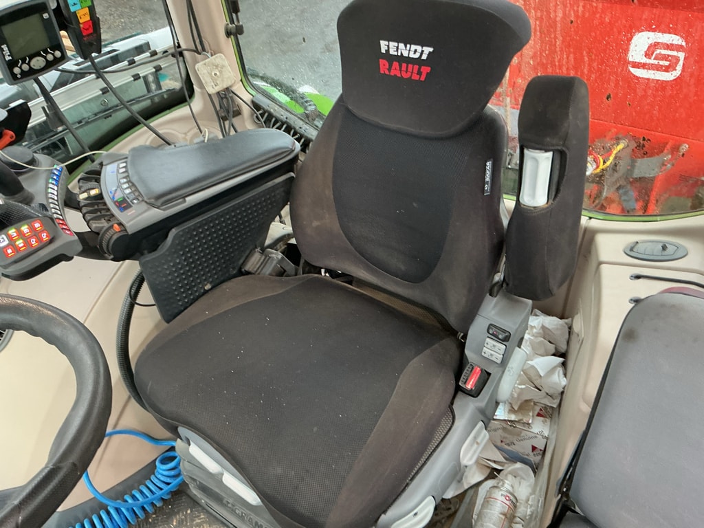 Tracteur FENDT 942 - photo slide 14
