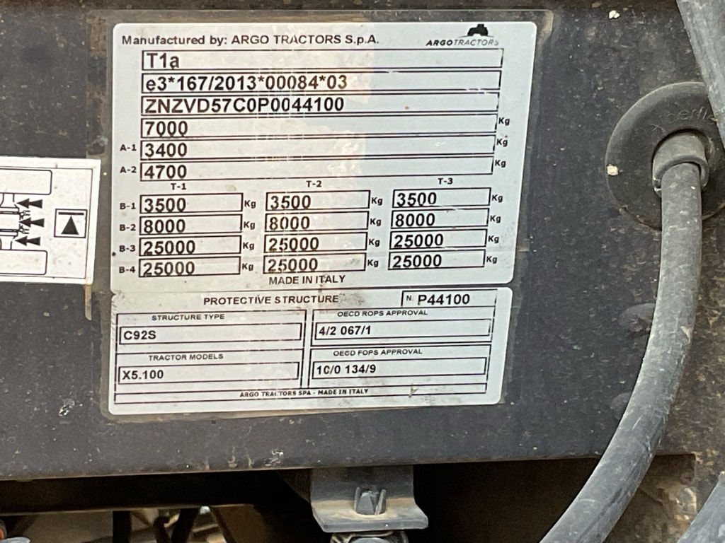 Tracteur chargeur MC CORMICK X5.100 - photo slide 12