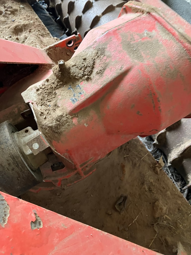 Herse rotative KUHN Hr 3003 - photo slide 6