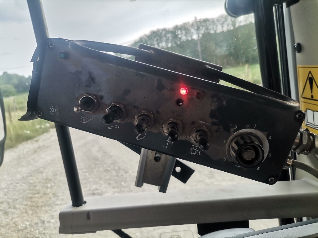 Autochargeuse DEUTZ FAHR K 7.50 - photo slide 3