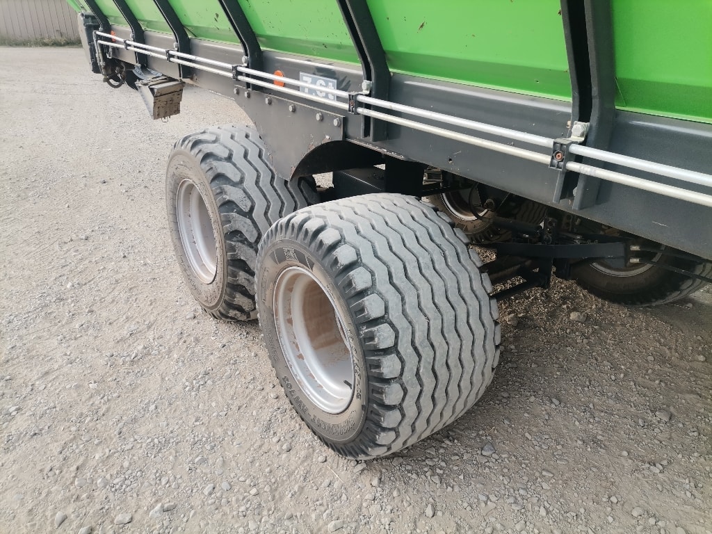 Autochargeuse DEUTZ FAHR K 7.50 - photo slide 9