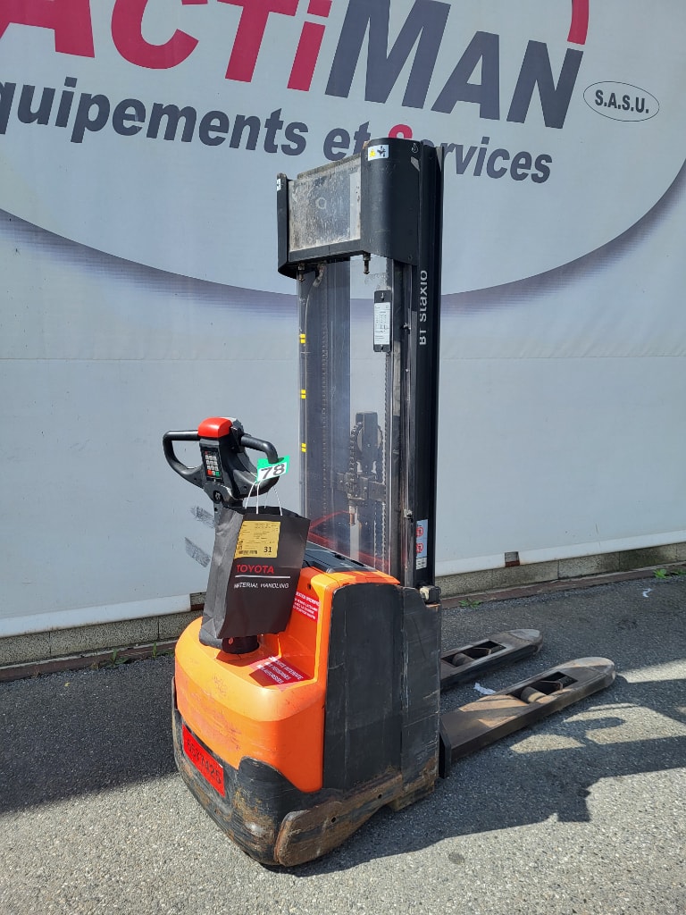 Gerbeur TOYOTA SWE120 - photo slide 1