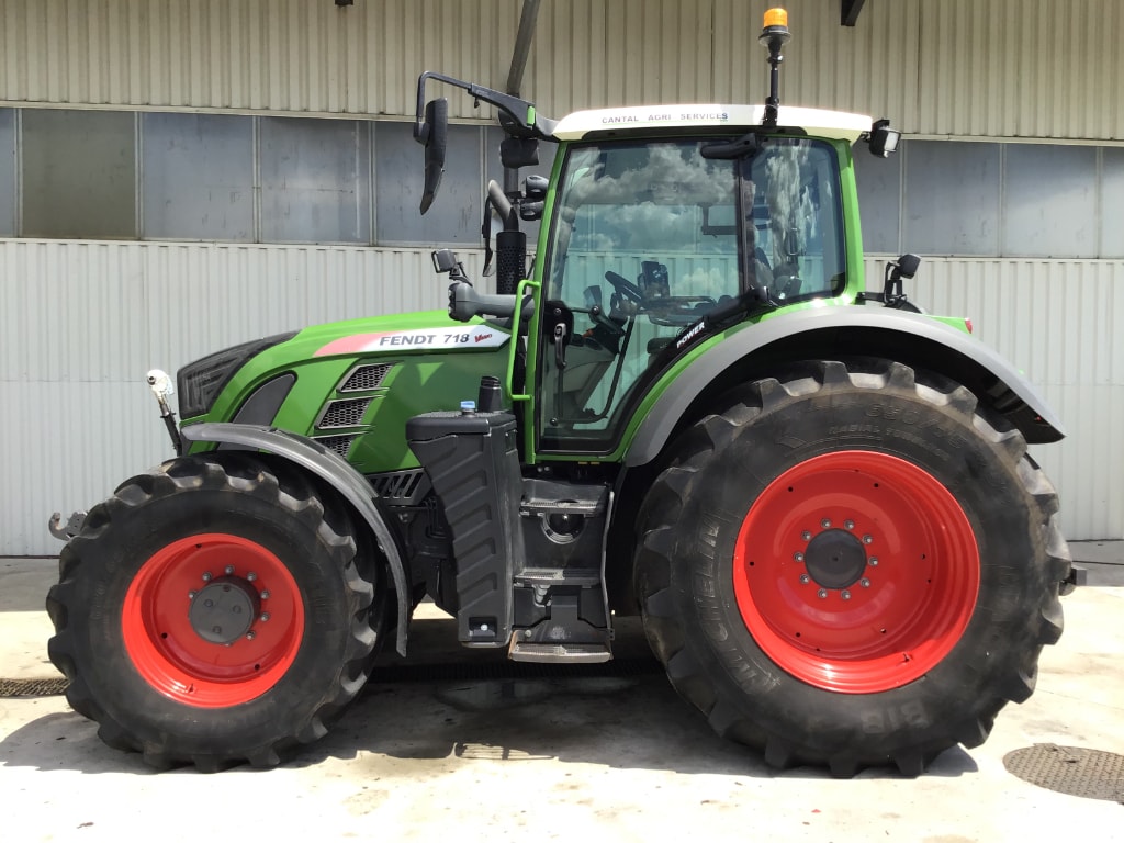 Tracteur FENDT 718 VARIO POWER - photo slide 18