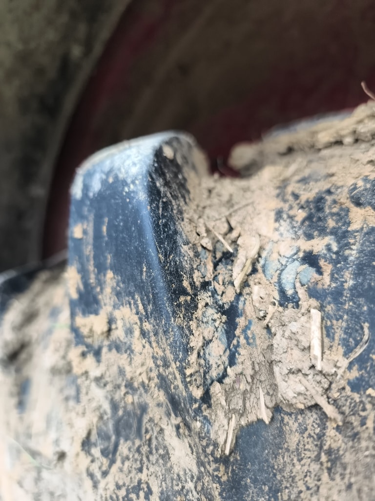 Tracteur VALTRA G 115 VERSU - photo slide 8