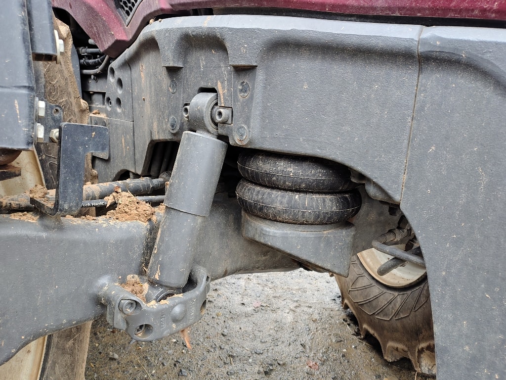 Tracteur VALTRA T215 direct - photo slide 6