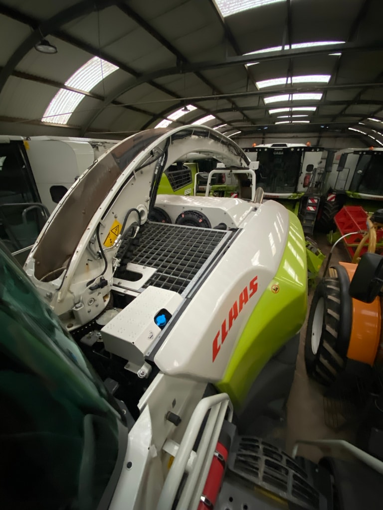 Ensileuse CLAAS JAGUAR 960 - photo slide 6