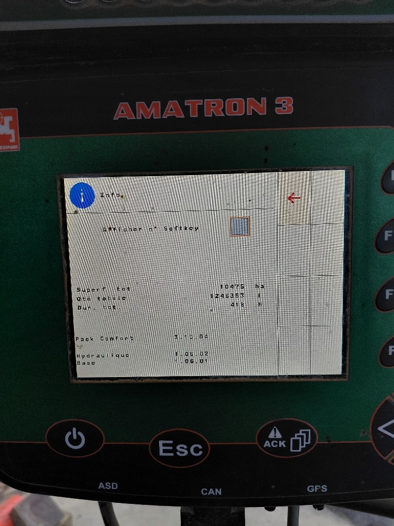 Pulverisateur AMAZONE Ux 3200 special - photo slide 11