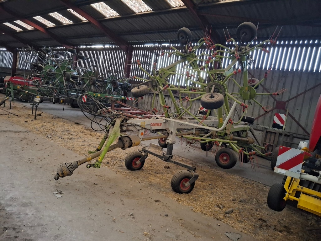 Faneuse CLAAS 1300T - photo slide 2