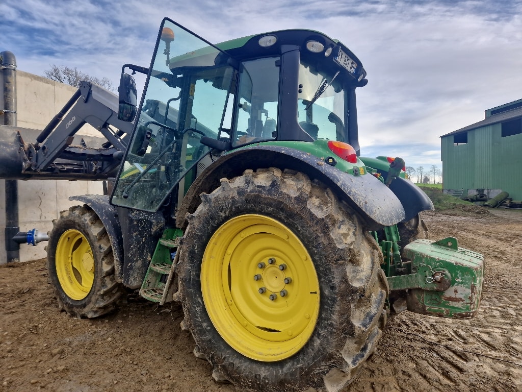 Tracteur JOHN DEERE 6120M - photo slide 2