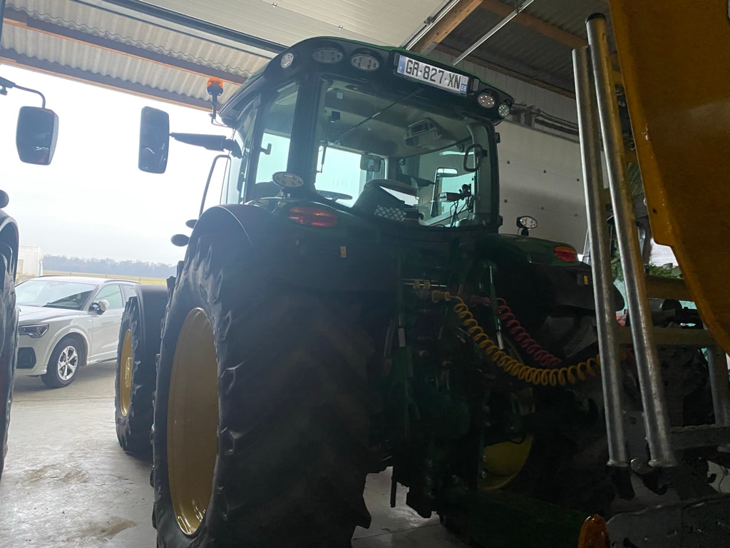 Tracteur JOHN DEERE 6R 185 - photo slide 12