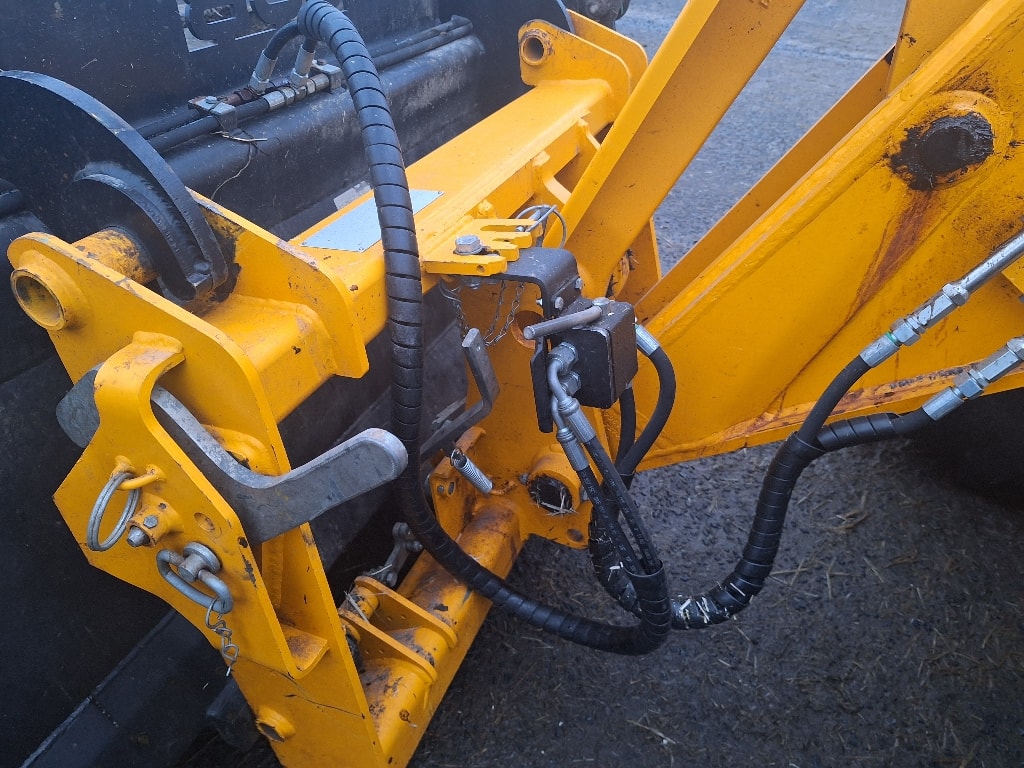 Telescopique JCB 532 70 agri super DTVT - photo slide 10