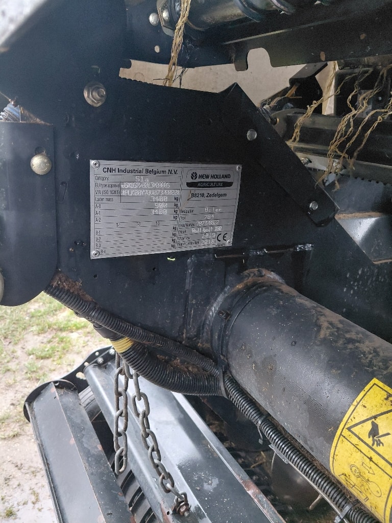 Presse balles rondes NEW HOLLAND Rollbelt 180 - photo slide 6