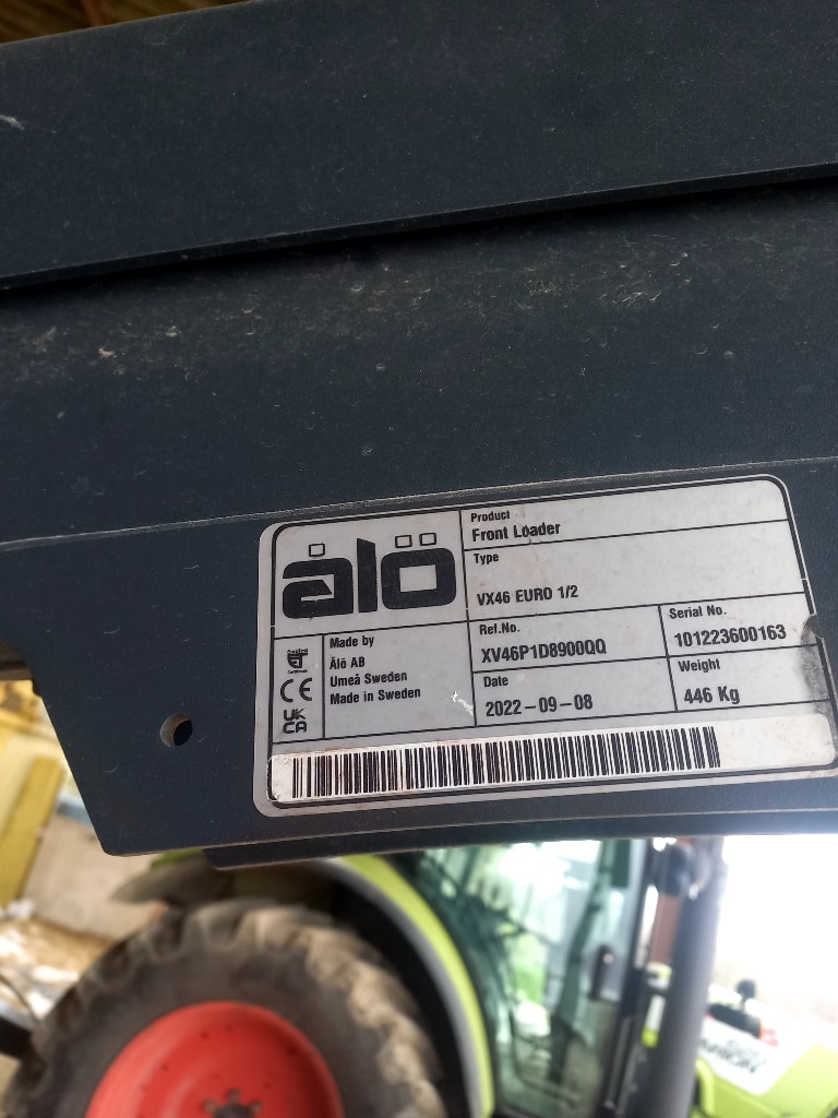 Tracteur chargeur VALTRA A115 - photo slide 6