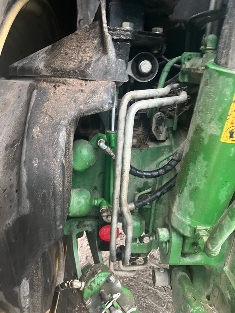 Tracteur JOHN DEERE 6R155 - photo slide 8