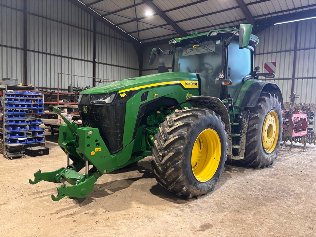 Tracteur JOHN DEERE 8r370 - photo slide 1