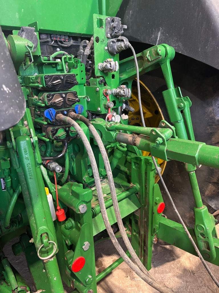 Tracteur JOHN DEERE 8r370 - photo slide 8