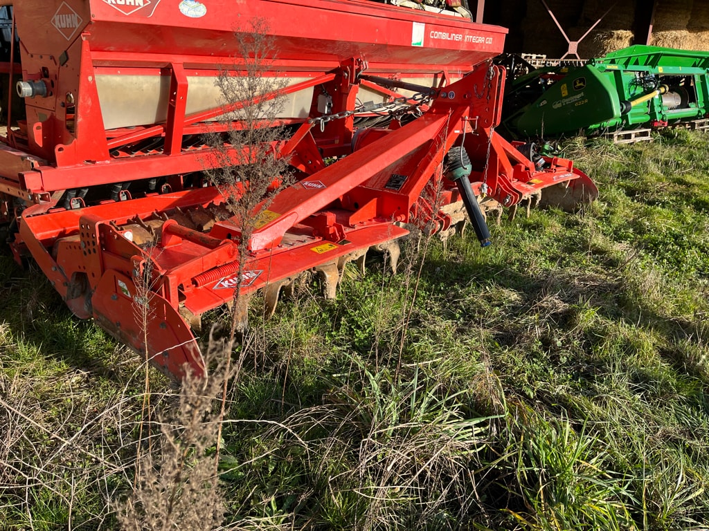 Herse rotative KUHN HR4004D - photo slide 2