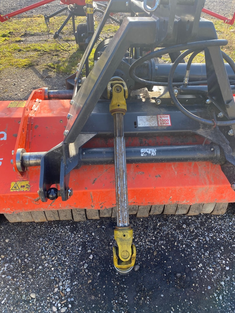 Broyeur KUBOTA Se4235 - photo slide 2