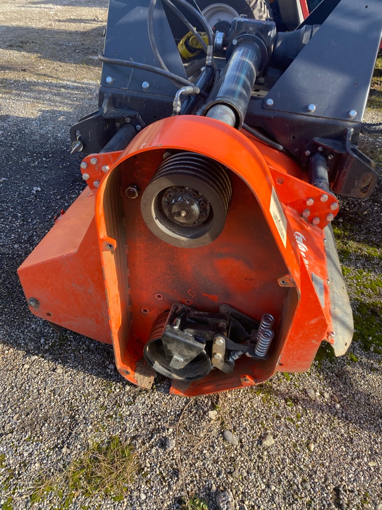 Broyeur KUBOTA Se4235 - photo slide 6