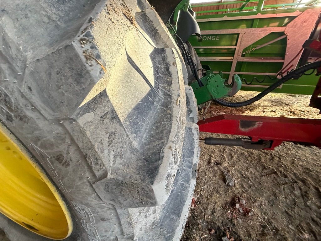 Tracteur JOHN DEERE 6195M - photo slide 9