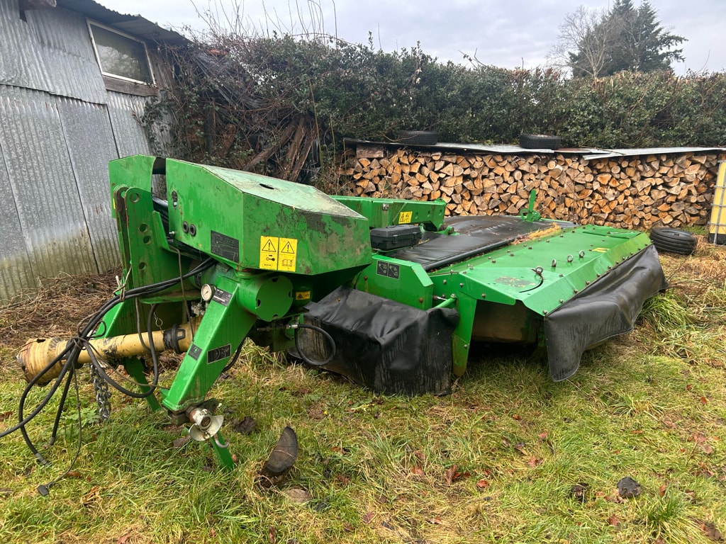Faucheuse conditionneuse JOHN DEERE 331 - photo slide 2