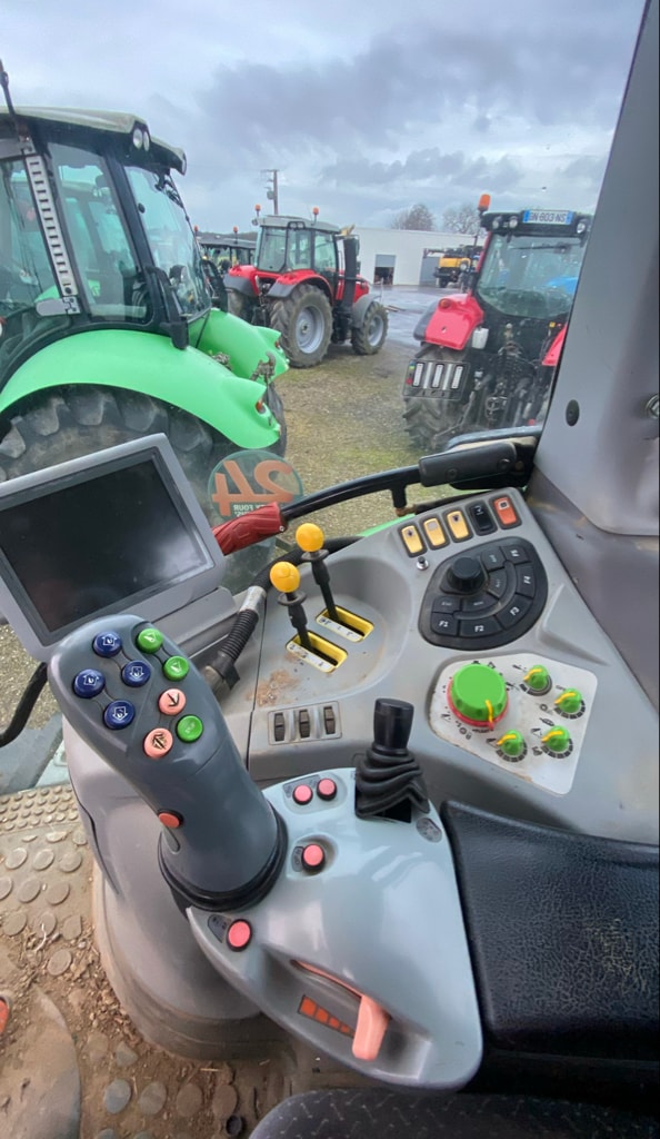 Tracteur DEUTZ FAHR TTV 630 - photo slide 9
