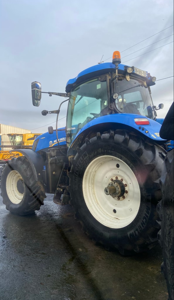 Tracteur NEW HOLLAND T7.235 AC - photo slide 4