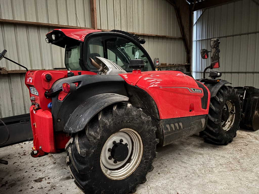 Telescopique MANITOU MLT 635-130 PS+ - photo slide 1
