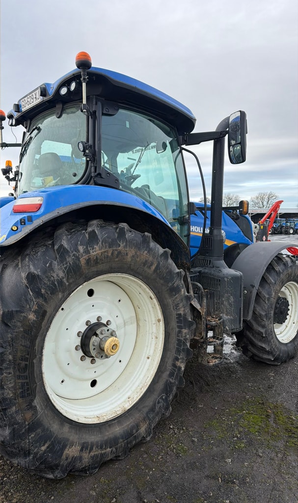 Tracteur NEW HOLLAND T7.245 - photo slide 3