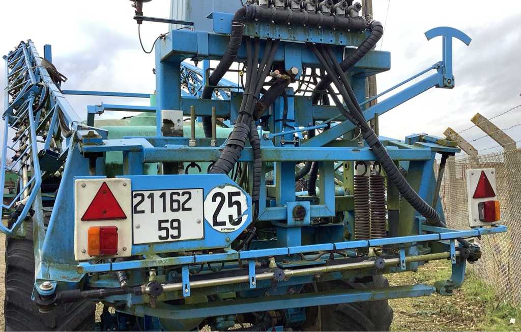 Pulverisateur BERTHOUD Major 32 - photo slide 7
