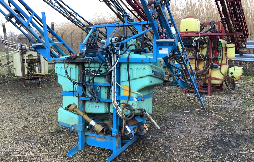 Pulverisateur BERTHOUD Progress - photo slide 1