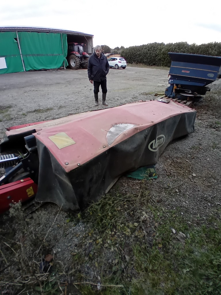 Faucheuse KVERNELAND Extra 228 - photo slide 3