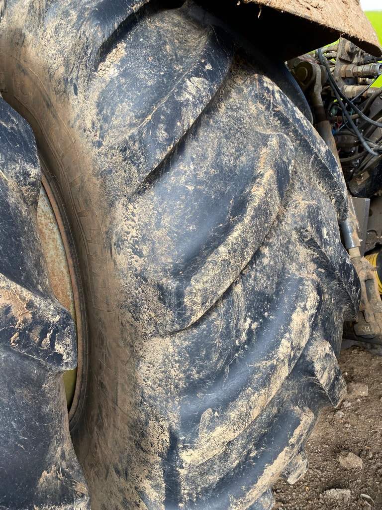 Tracteur CLAAS AXION 850 - photo slide 7