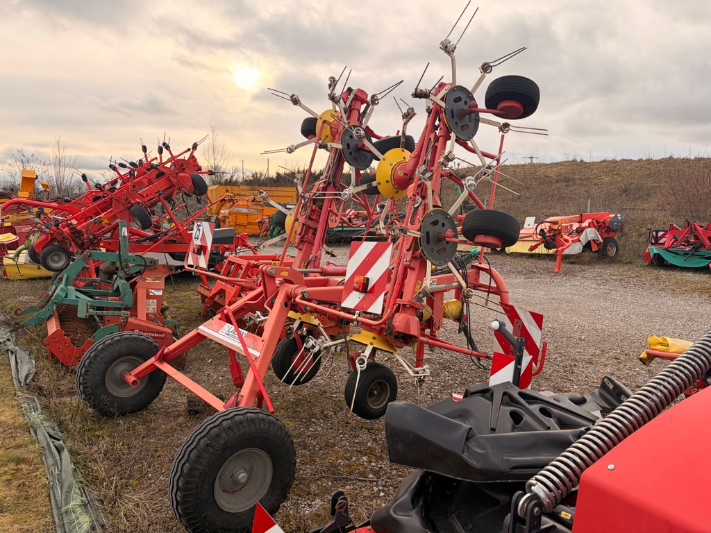 Faneuse POTTINGER EUROHIT 91 AZ - photo slide 3