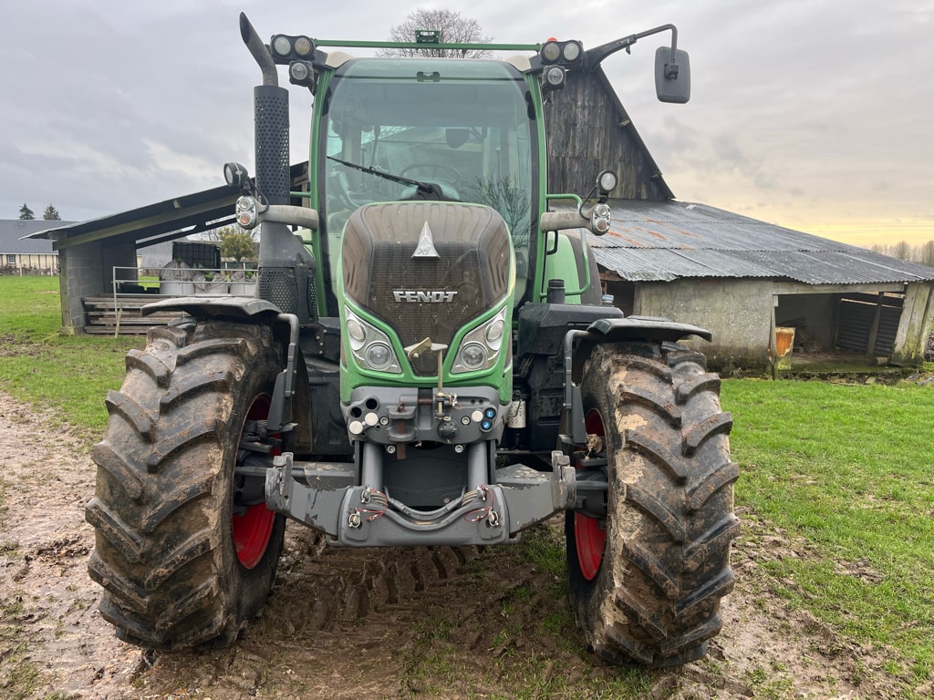 Tracteur FENDT 514 VARIO POWER - photo slide 8