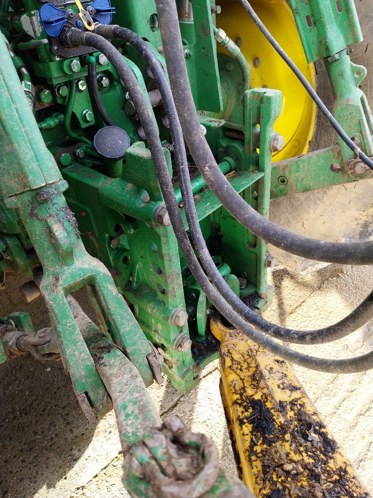 Tracteur JOHN DEERE 6155R - photo slide 12