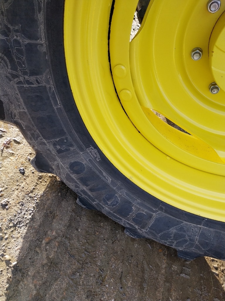 Tracteur chargeur JOHN DEERE 6120M - photo slide 7