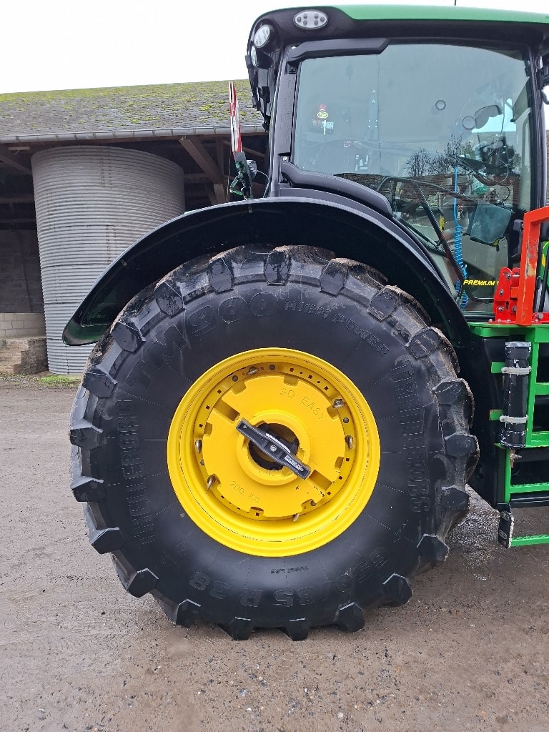 Tracteur JOHN DEERE 6250R - photo slide 11