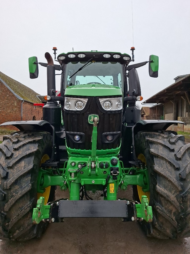 Tracteur JOHN DEERE 6250R - photo slide 14