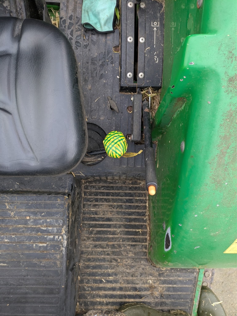 Tracteur JOHN DEERE 5065E - photo slide 19
