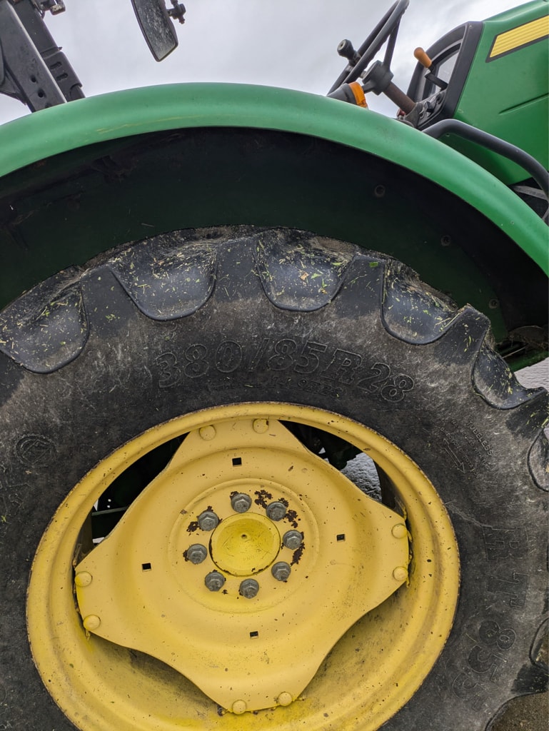 Tracteur JOHN DEERE 5065E - photo slide 7