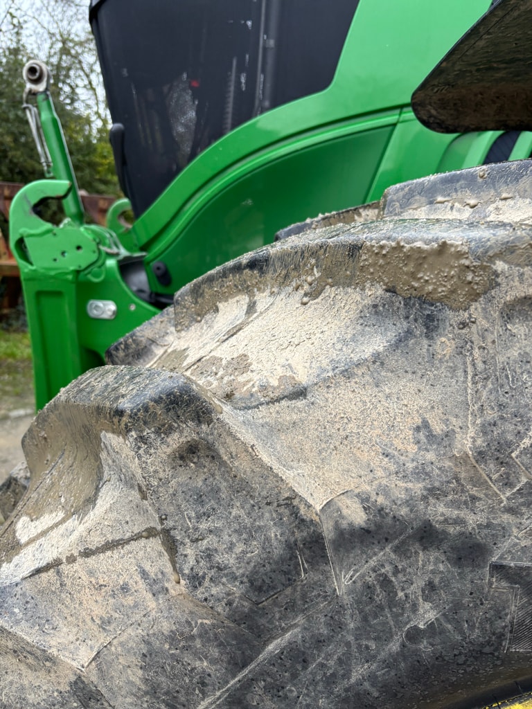 Tracteur JOHN DEERE 6175M - photo slide 6